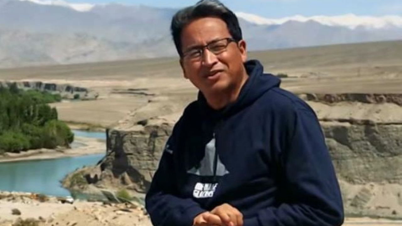कभी ‘3 इडियट्स’ के फुंसुख वांगड़ू के रूप में प्रेरणा स्रोत माने जाने वाले...