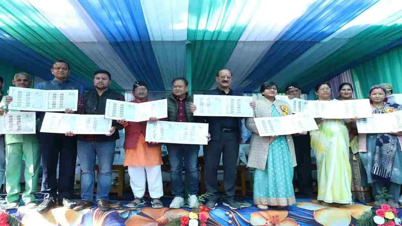 चिपको आंदोलन की प्रणेता गौरा देवी की 100वीं जयंती, सम्मान में डाक विभाग ने जारी किया Customized My Stamp