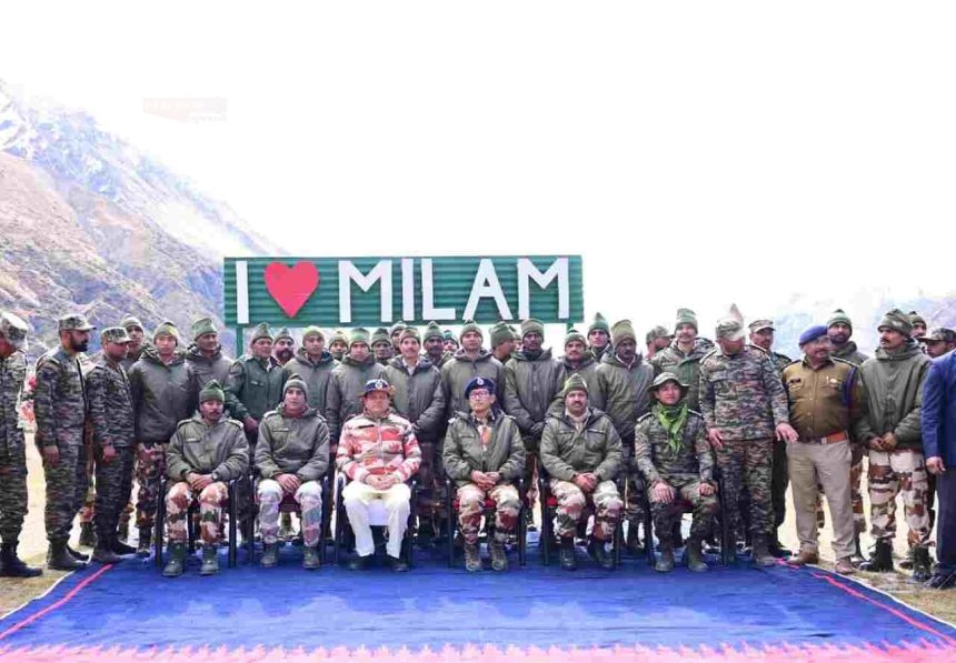 पिथौरागढ़ मिलम में ITBP जवानों से मिले सीएम धामी, इनडोर स्टेडियम बनाए जाने की घोषणा