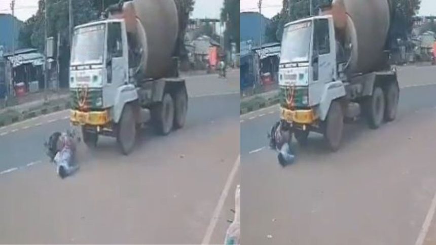 Andhra Pradesh Road Accident: आंध्र प्रदेश के काकीनाडा जिले में एक युवक ओवरटेक करने की कोशिश...
