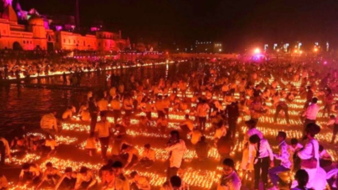 Ayodhya Deepotsav 2025: भव्य दीपोत्सव में 26 लाख से अधिक दीये प्रज्वलित किए गए और यह गिनीज...