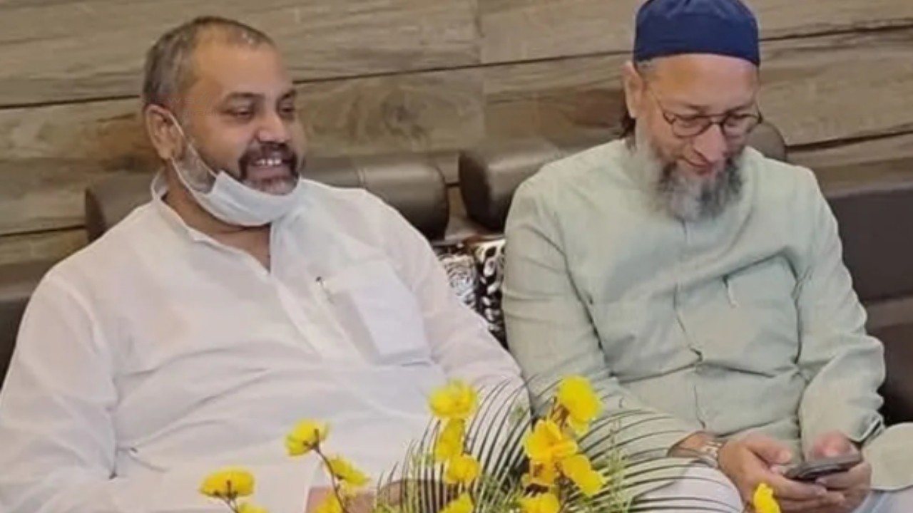 ओवैसी की पार्टी, जो मुस्लिम वोट बैंक को मजबूत करने के साथ-साथ अन्य समुदायों...