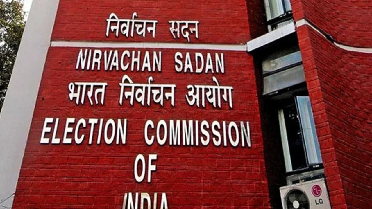 Election Commission: चुनाव आयोग नवंबर से पूरे देश में SIR यानी गहन मतदाता पुनरीक्षण...