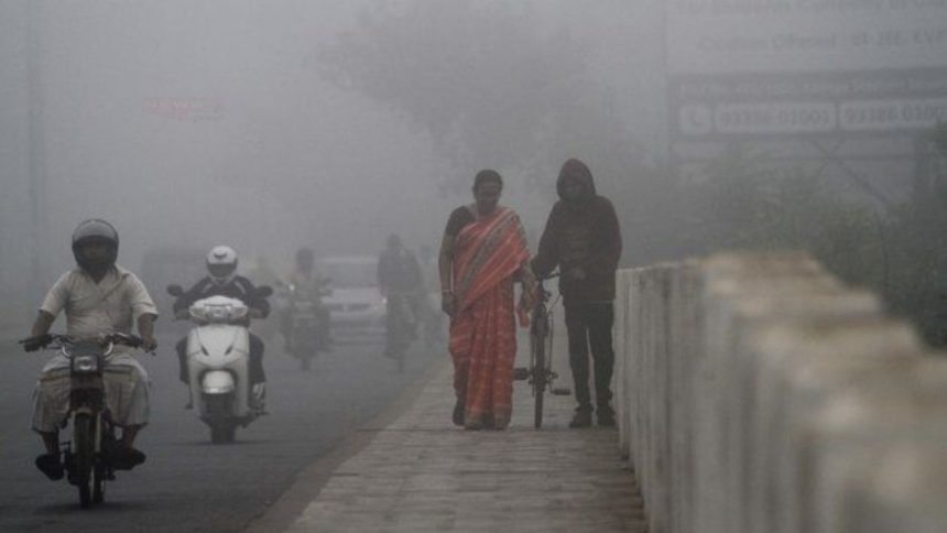 Weather Update: देश में मॉनसून की वापसी पूरी होने के साथ ही उत्तर भारत में गुलाबी ठंड...