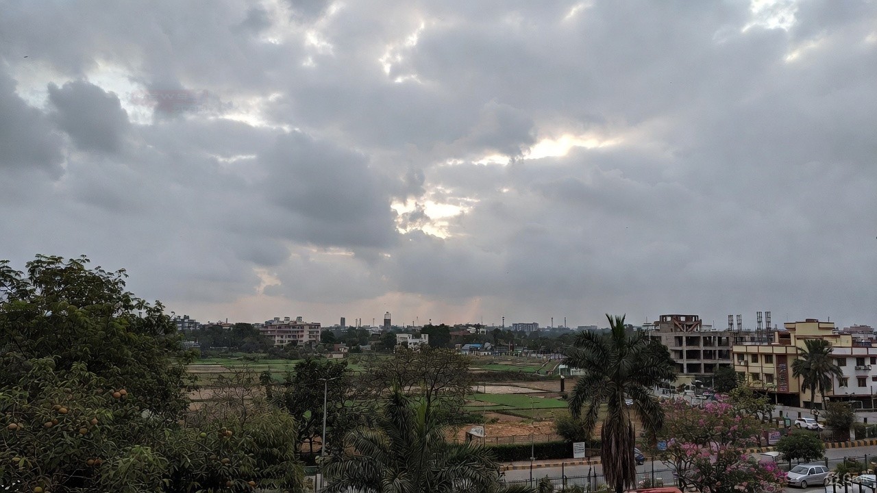 दिल्ली-एनसीआर, बिहार, उत्तराखंड, मध्य प्रदेश, राजस्थान में आज का मौसम कैसा...