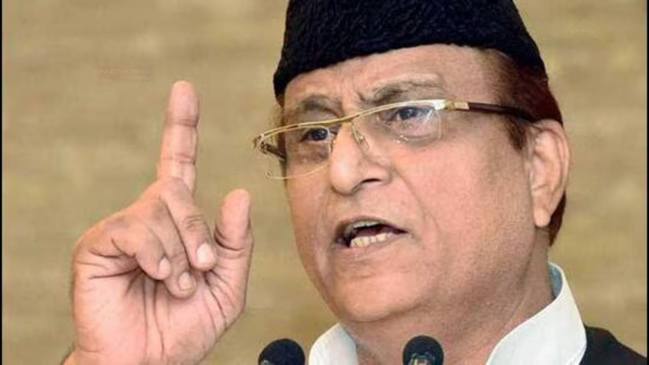 समाजवादी नेता आजम खान और उनके बेटे अब्दुल्ला आजम को पैन कार्ड फर्जीवाड़ा...