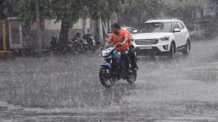 तमिलनाडु में अगले हफ्ते भारी बारिश की संभावना है. मंगलवार (18 नवंबर, 2025) की तेज...