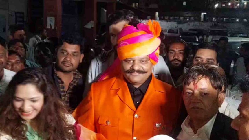 28 चालान के बाद RTO ने चैंपियन को भेजा नोटिस, लैंड क्रूजर कार की RC हो सकती है रद्द, जानिए क्यों?