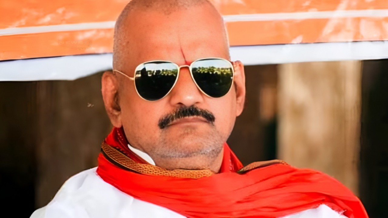 मऊ जिले की घोसी विधानसभा सीट से सपा विधायक सुधाकर सिंह का लखनऊ के मेदांता...