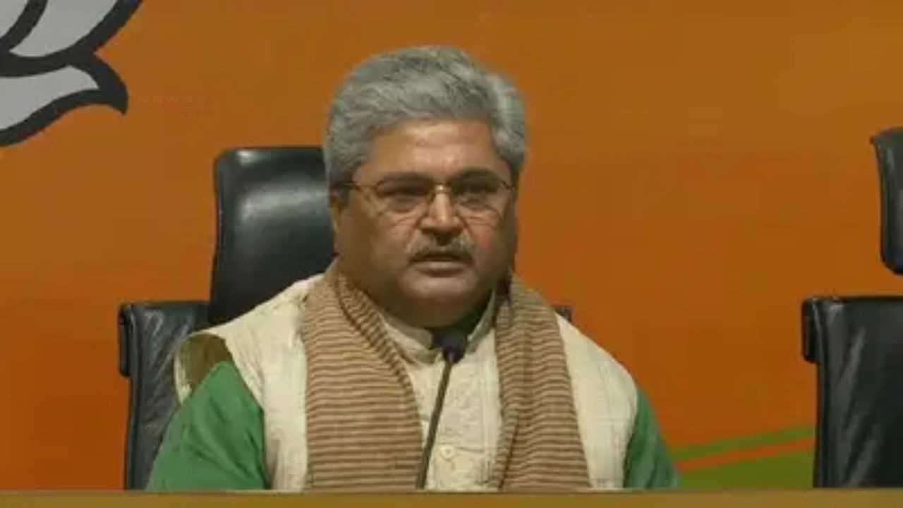 अंकिता भंडारी हत्याकांड में नाम घसीटने से भड़के बीजेपी नेता दुष्यंत गौतम, धामी सरकार से की ये बड़ी मांग | Ankita Bhandari murder case New controversy BJP leader Dushyant Gautam demands strict...