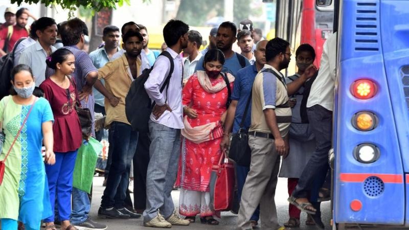 DTC Free Bus Travel: महिलाओं के लिए अब स्मार्ट कार्ड अनिवार्य