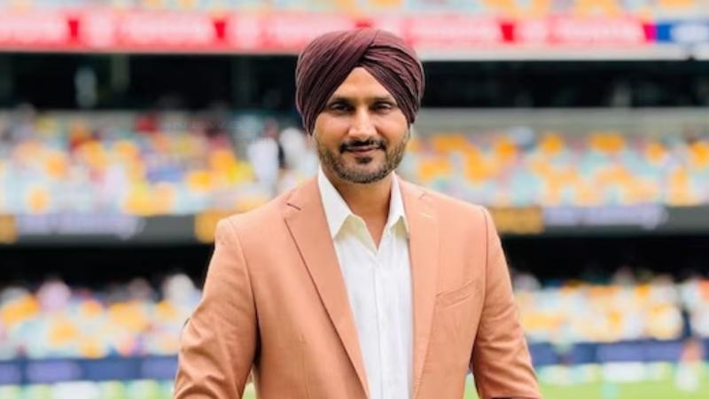 T20 World Cup 2026: हरभजन सिंह ने चुनी 4 सेमीफाइनलिस्ट टीमें, भारत को बताया प्रबल दावेदार
