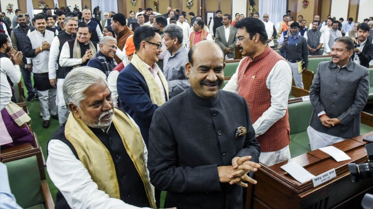 संसद में स्पीकर ओम बिरला को लेकर महासंग्राम, अविश्वास प्रस्ताव लाने की तैयारी, एकजुट हुआ सारा...