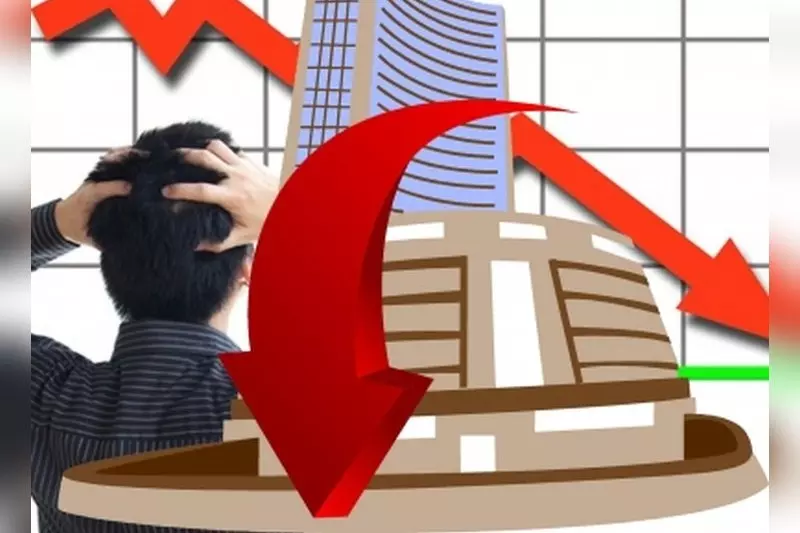 Middle East तनाव के बीच सेंसेक्स 10 महीने के निचले स्तर पर