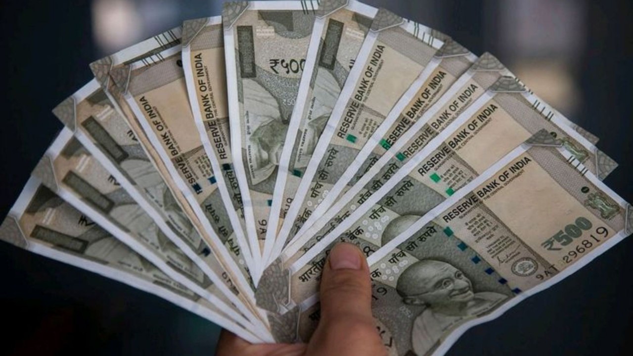 8वें वेतन आयोग में 3 वाला फॉर्मूला, सीधे 18 हजार से 540000 हो जाएगी बेसिक सैलरी | 8th Pay Commission formula minimum basic...