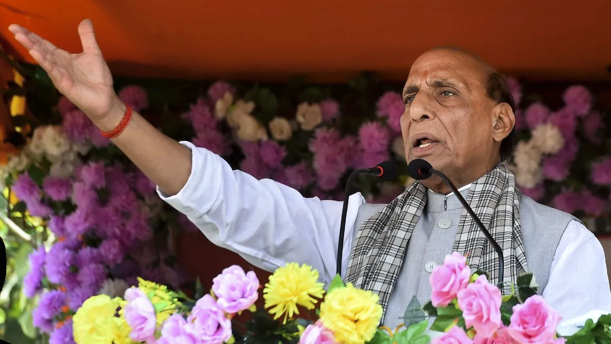 "જો તમે બંગાળ તરફ જોશો તો તમને કડક જવાબ મળશે," રાજનાથ સિંહનો પાકિસ્તાનને સીધો...