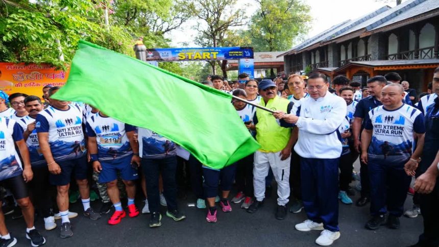 नीति एक्सट्रीम अल्ट्रा रन 2026 का आगाज, सीएम धामी ने दिखाई काउंटडाउन रन को हरी झंडी