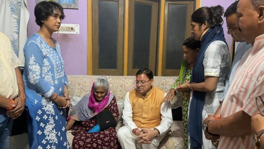 मुख्यमंत्री पुष्कर सिंह धामी ने विवेक रघुवंशी, भूपेंद्र सिंह चुफाल और प्रकाश रावत के निधन पर संवेदना व्यक्त की