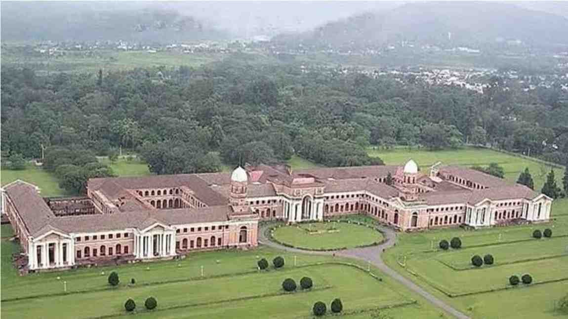 चार महीने बाद पर्यटकों के लिए खुला FRI, एंट्री फीस में भारी बढ़ोतरी
