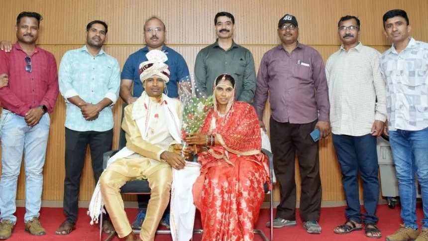 'હિંસા હારી ગઈ, પ્રેમ જીત્યો,' બે ભયાનક નક્સલીઓ લગ્નગ્રંથિથી...